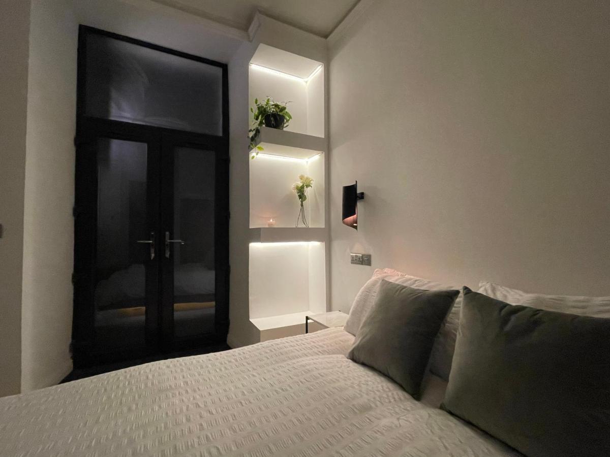 Luxury Apartment Edinburgh Centre With Steam Room Buitenkant foto