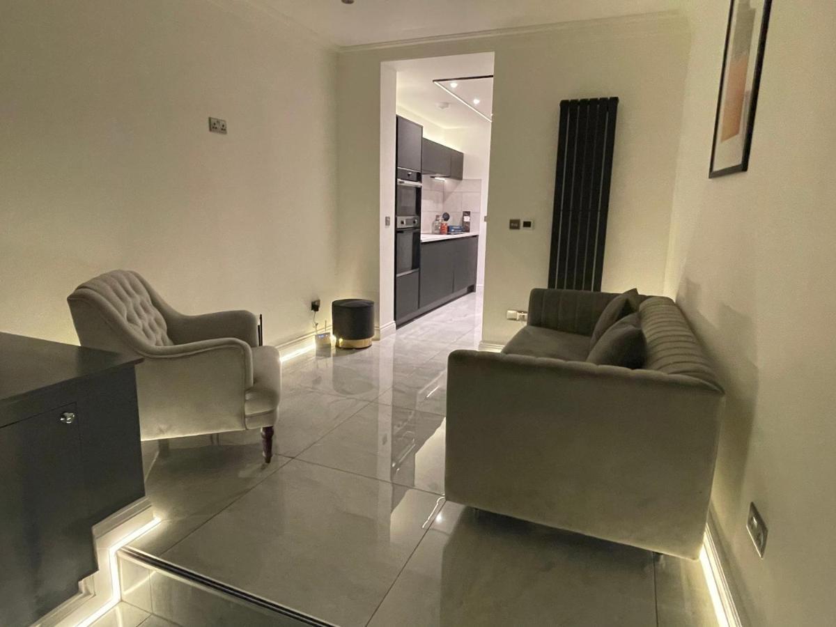 Luxury Apartment Edinburgh Centre With Steam Room Buitenkant foto